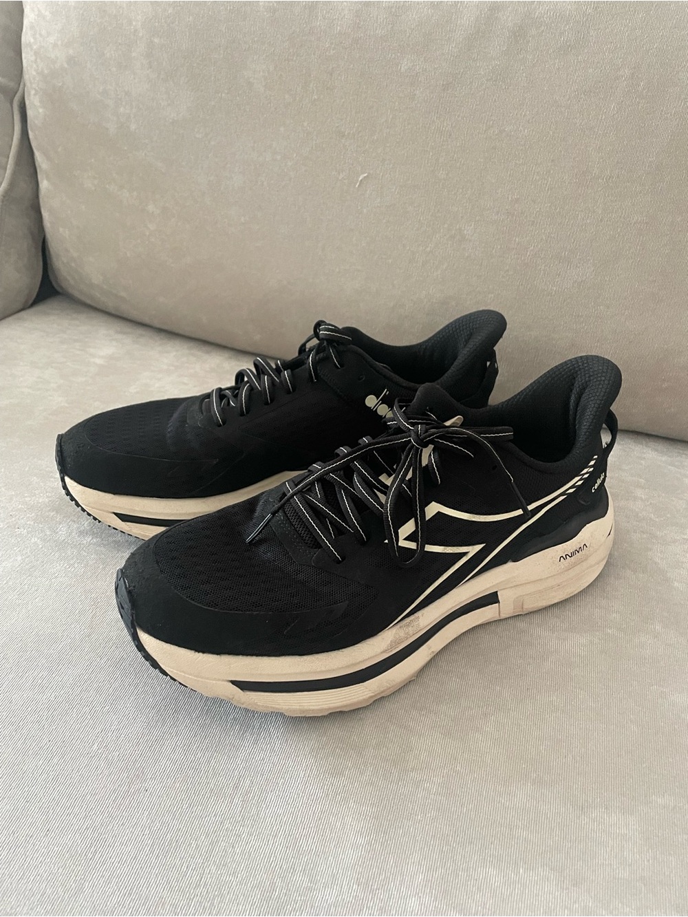 Diadora Running Shoes